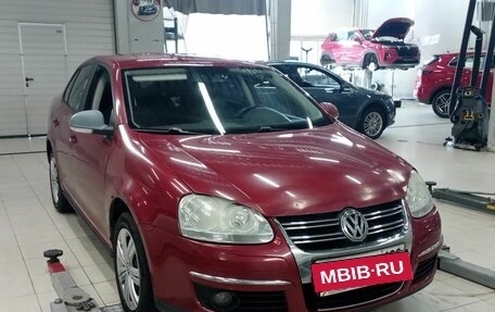 Volkswagen Jetta VI, 2008 год, 546 000 рублей, 2 фотография