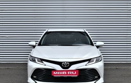 Toyota Camry, 2021 год, 3 155 000 рублей, 2 фотография