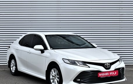 Toyota Camry, 2021 год, 3 155 000 рублей, 3 фотография