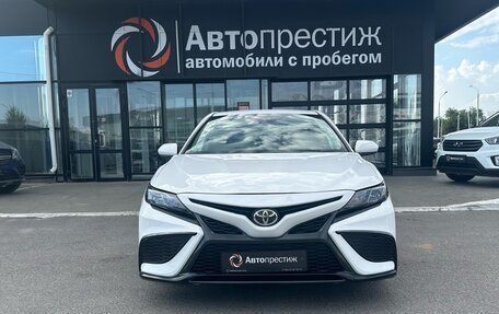 Toyota Camry, 2021 год, 2 980 000 рублей, 5 фотография