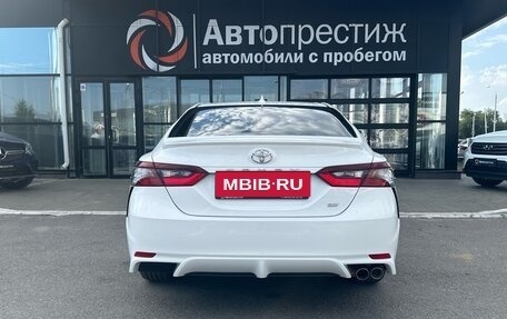 Toyota Camry, 2021 год, 2 980 000 рублей, 6 фотография