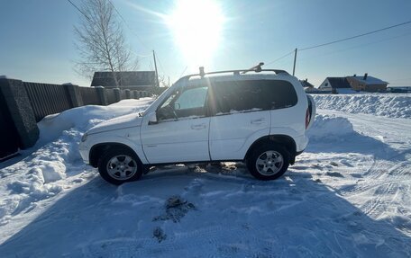 Chevrolet Niva I рестайлинг, 2012 год, 550 000 рублей, 4 фотография