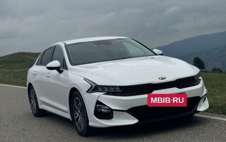 KIA K5, 2020 год, 2 900 000 рублей, 2 фотография