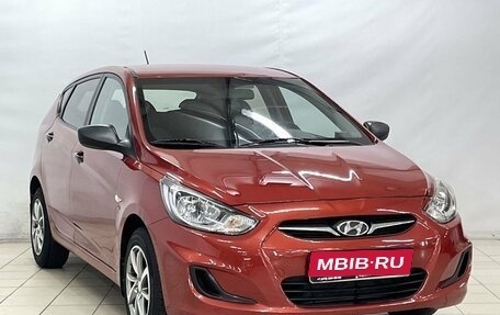 Hyundai Solaris II рестайлинг, 2012 год, 1 095 000 рублей, 2 фотография