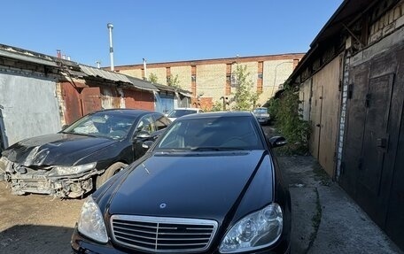 Mercedes-Benz S-Класс, 2002 год, 600 000 рублей, 1 фотография