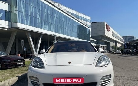 Porsche Panamera II рестайлинг, 2012 год, 2 950 000 рублей, 3 фотография