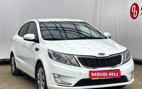 KIA Rio III рестайлинг, 2014 год, 900 000 рублей, 9 фотография