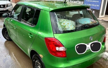 Skoda Fabia II, 2011 год, 690 000 рублей, 2 фотография