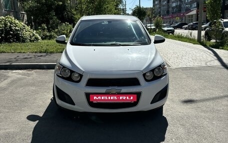 Chevrolet Aveo III, 2012 год, 880 000 рублей, 2 фотография