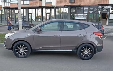 Hyundai ix35 I рестайлинг, 2012 год, 1 100 000 рублей, 9 фотография