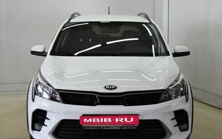 KIA Rio IV, 2020 год, 1 630 000 рублей, 2 фотография