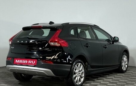 Volvo V40 Cross Country I, 2017 год, 2 199 000 рублей, 5 фотография