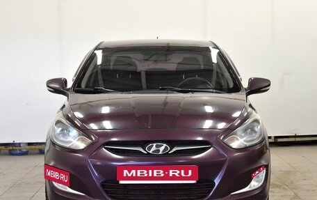 Hyundai Solaris II рестайлинг, 2011 год, 650 000 рублей, 3 фотография