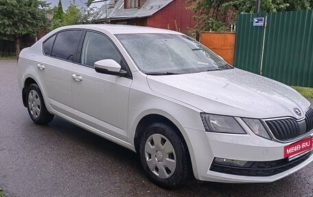 Skoda Octavia, 2018 год, 1 450 000 рублей, 3 фотография