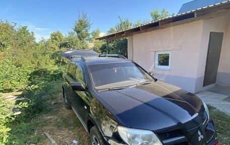 Mitsubishi Outlander III рестайлинг 3, 2007 год, 800 000 рублей, 1 фотография