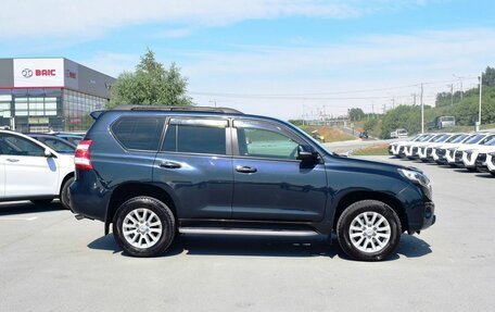 Toyota Land Cruiser Prado 150 рестайлинг 2, 2013 год, 3 397 000 рублей, 5 фотография