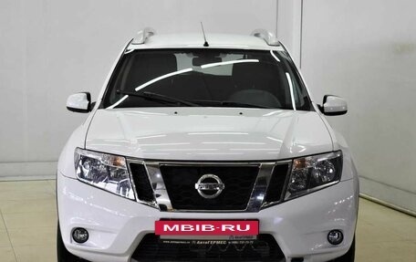 Nissan Terrano III, 2018 год, 1 710 000 рублей, 2 фотография