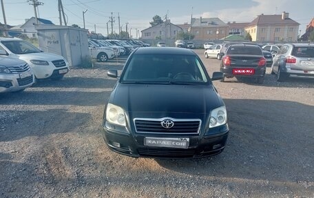 Toyota Avensis III рестайлинг, 2005 год, 780 000 рублей, 3 фотография