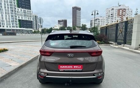 KIA Sportage IV рестайлинг, 2020 год, 2 295 000 рублей, 5 фотография