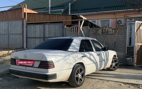 Mercedes-Benz W124, 1987 год, 450 000 рублей, 4 фотография