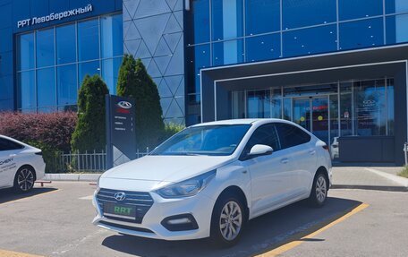 Hyundai Solaris II рестайлинг, 2018 год, 1 099 000 рублей, 1 фотография