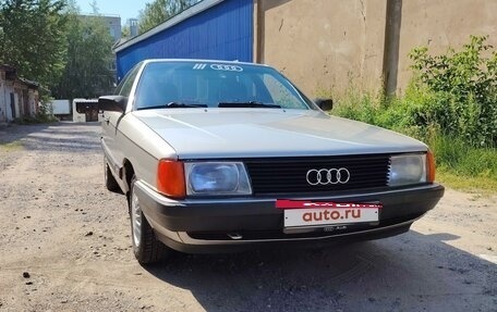 Audi 100, 1987 год, 360 000 рублей, 4 фотография