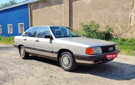 Audi 100, 1987 год, 360 000 рублей, 9 фотография