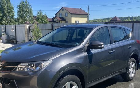 Toyota RAV4, 2013 год, 2 150 000 рублей, 1 фотография