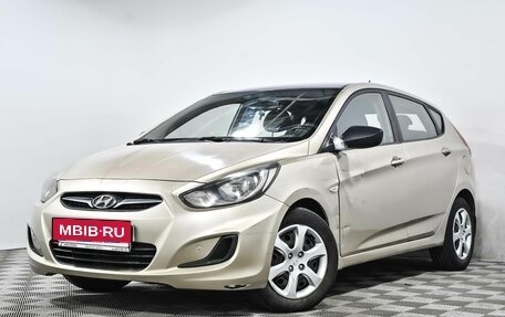 Hyundai Solaris II рестайлинг, 2011 год, 730 000 рублей, 1 фотография