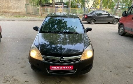 Opel Astra H, 2008 год, 380 000 рублей, 1 фотография