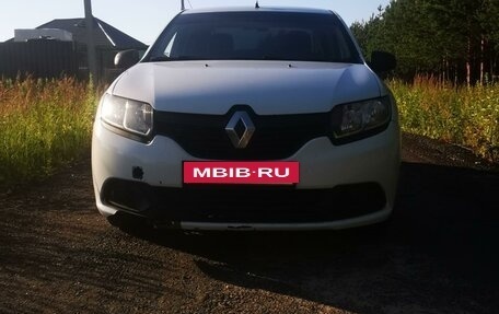 Renault Logan II, 2018 год, 700 000 рублей, 5 фотография