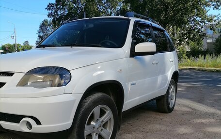 Chevrolet Niva I рестайлинг, 2017 год, 810 000 рублей, 1 фотография