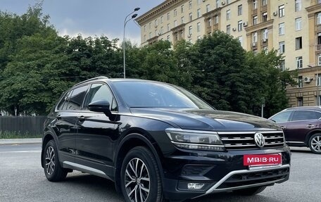 Volkswagen Tiguan II, 2020 год, 3 000 000 рублей, 2 фотография