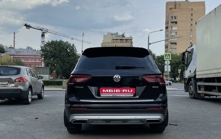 Volkswagen Tiguan II, 2020 год, 3 000 000 рублей, 3 фотография