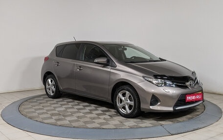 Toyota Auris II, 2014 год, 1 399 500 рублей, 1 фотография