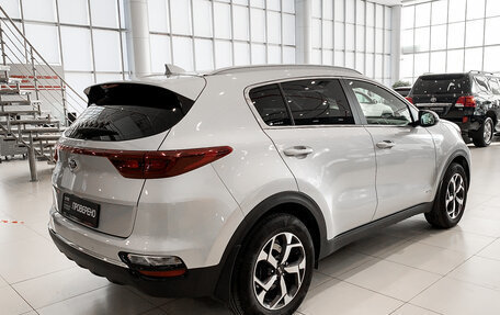 KIA Sportage IV рестайлинг, 2021 год, 3 345 000 рублей, 5 фотография