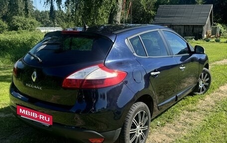 Renault Megane III, 2011 год, 750 000 рублей, 4 фотография