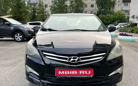 Hyundai Solaris II рестайлинг, 2014 год, 430 000 рублей, 1 фотография