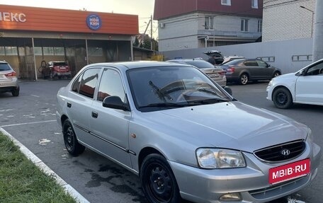 Hyundai Accent II, 2002 год, 310 000 рублей, 2 фотография