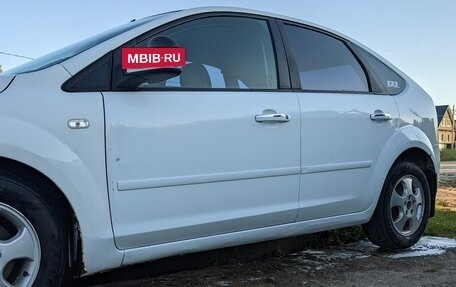 Ford Focus II рестайлинг, 2006 год, 400 000 рублей, 3 фотография