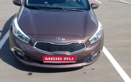 KIA cee'd III, 2013 год, 890 000 рублей, 3 фотография