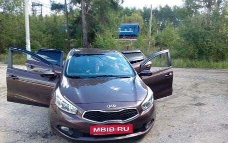 KIA cee'd III, 2013 год, 890 000 рублей, 4 фотография