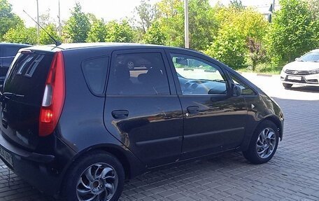 Mitsubishi Colt VI рестайлинг, 2006 год, 500 000 рублей, 4 фотография