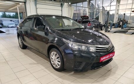 Toyota Corolla, 2013 год, 1 240 000 рублей, 2 фотография