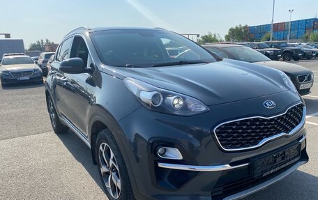 KIA Sportage IV рестайлинг, 2018 год, 2 079 000 рублей, 3 фотография