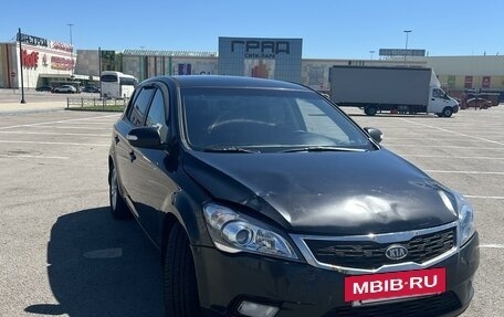 KIA cee'd I рестайлинг, 2011 год, 855 000 рублей, 3 фотография