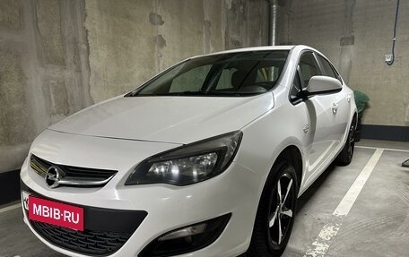 Opel Astra J, 2014 год, 1 100 000 рублей, 2 фотография