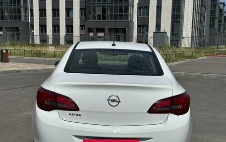 Opel Astra J, 2014 год, 1 100 000 рублей, 7 фотография