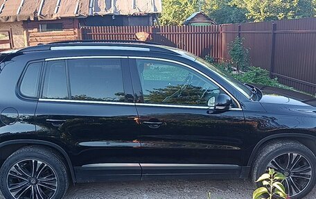 Volkswagen Tiguan I, 2011 год, 1 370 000 рублей, 3 фотография