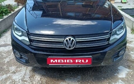 Volkswagen Tiguan I, 2011 год, 1 370 000 рублей, 2 фотография